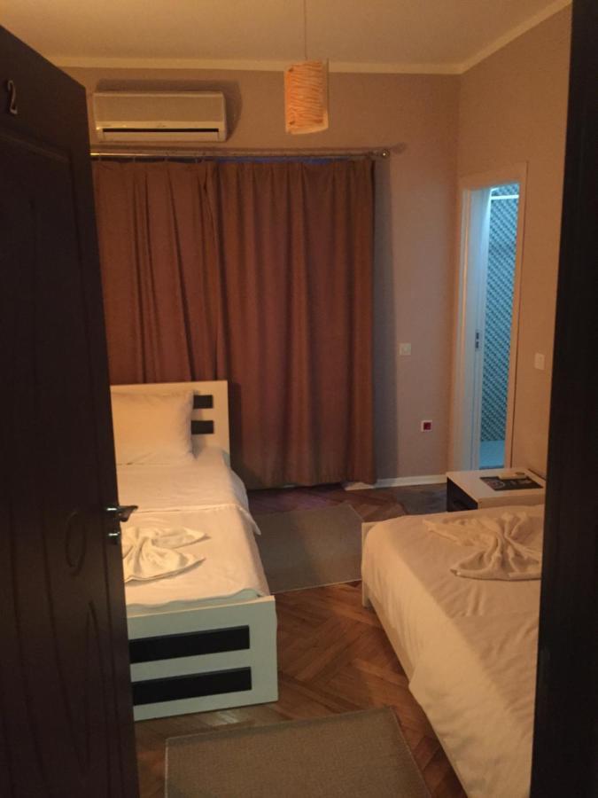 Hotel Bavaria 프리슈티나 외부 사진